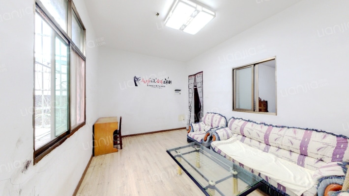 龙芽亭路10号二手房实景图