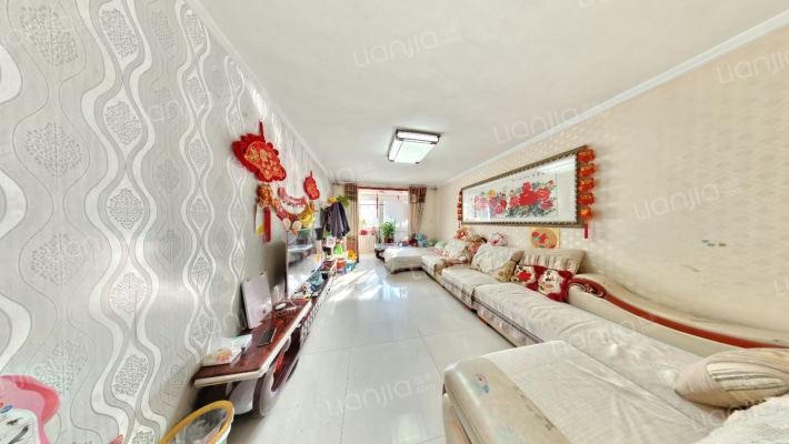 恒通碧水蓝湾二手房实景图