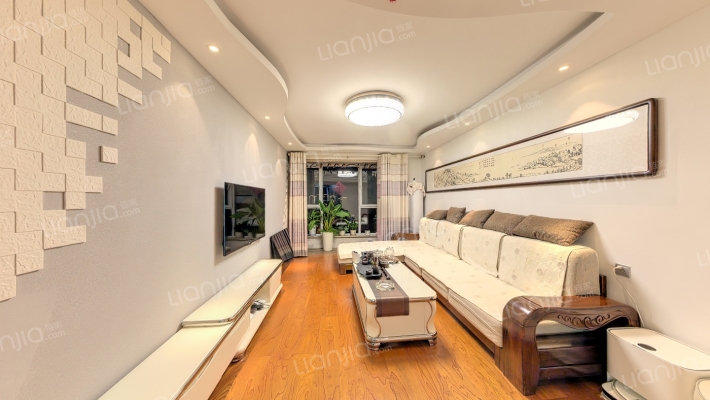 太泉社区府君庙新村二手房实景图