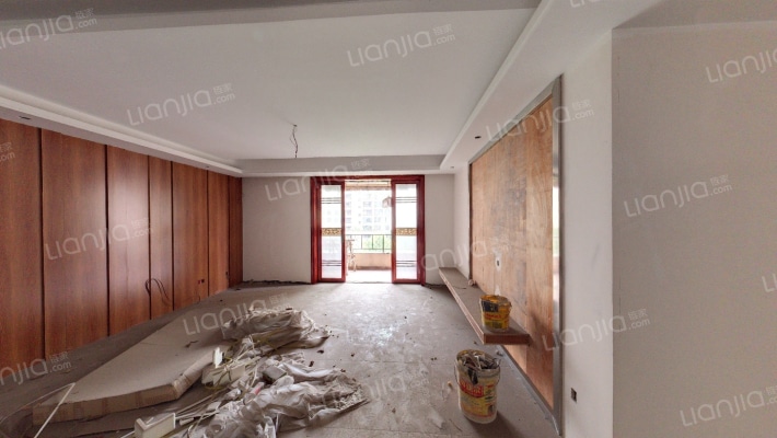 凤凰湾驭府二手房实景图