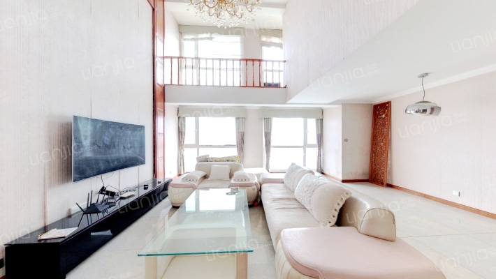 俪江国际二手房实景图