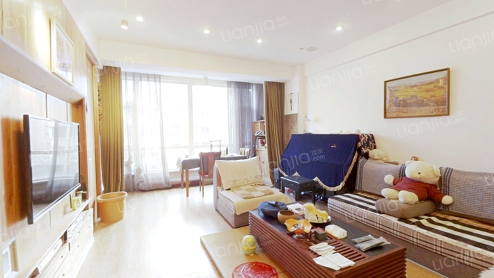 五州东都屹景二手房实景图