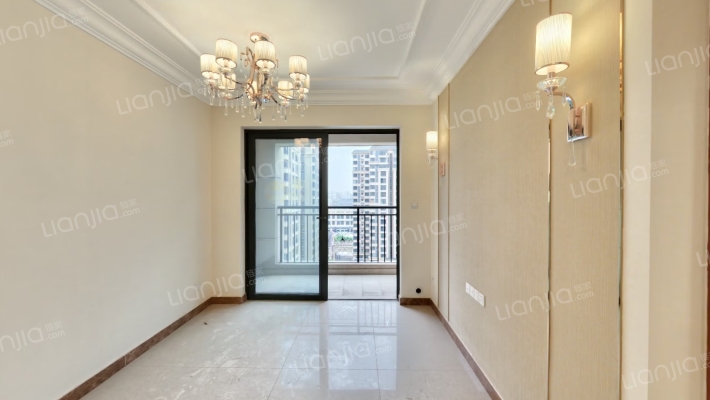 防城港恒大悦澜湾二手房实景图