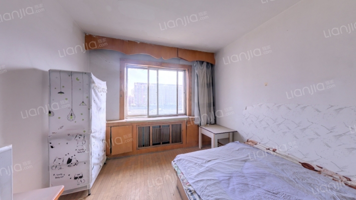 揽军路二手房实景图