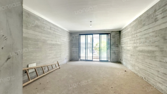 怡景聚贤庭二手房实景图