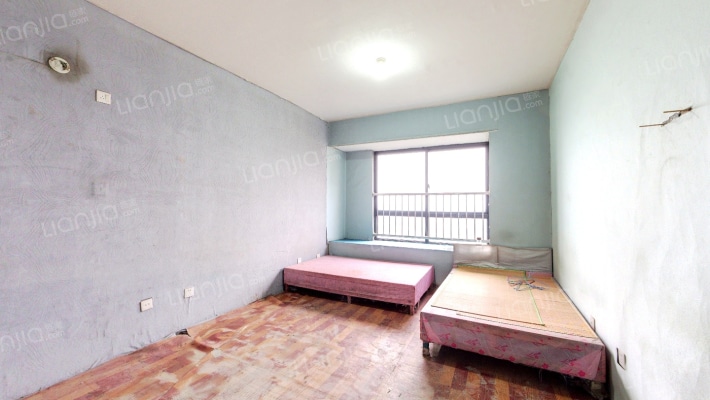 金沙花苑二手房实景图