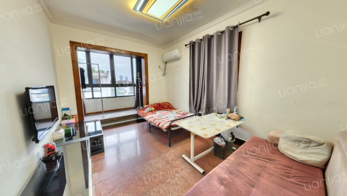 水碾河路46号二手房实景图