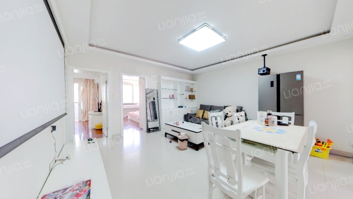 越中新天地二手房实景图