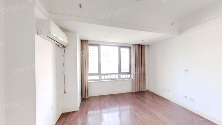 1号公寓二手房实景图