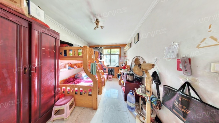 时光小区二手房实景图