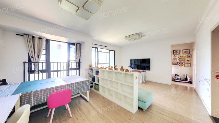 保利溪湖二手房实景图