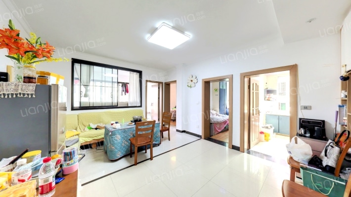 清华山庄二手房实景图