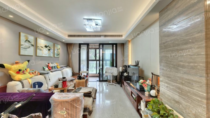 雅居乐滨江国际三四期二手房实景图