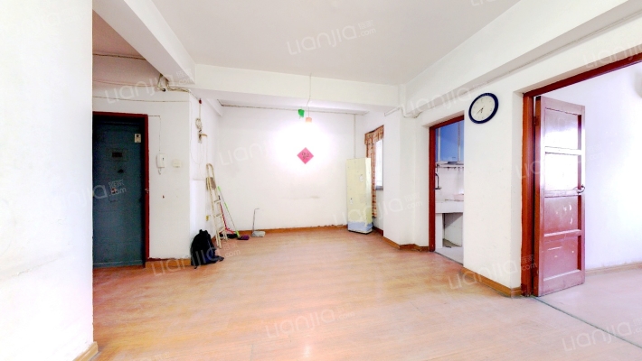 六合公寓二手房实景图