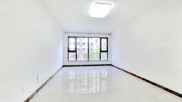 恒信金水岸二手房实景图