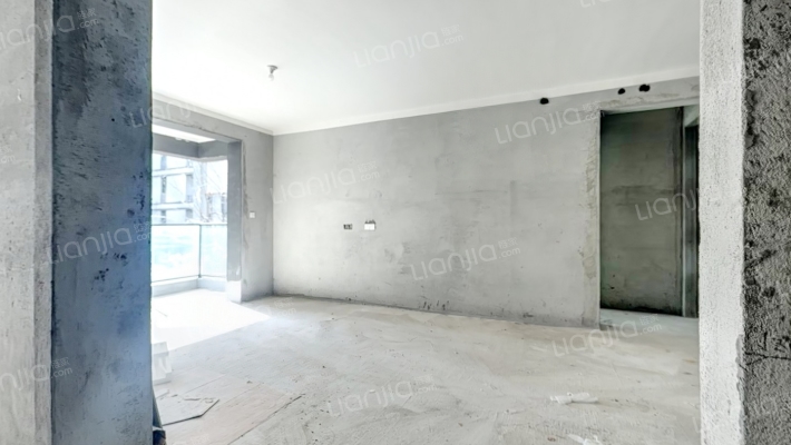 昌建外滩壹号二手房实景图