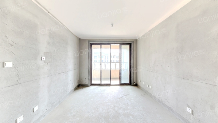 南堡雅居二手房实景图