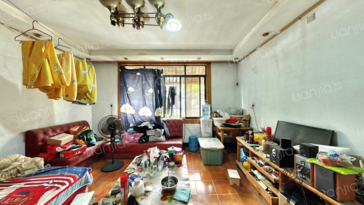 柳凤巷145号二手房实景图