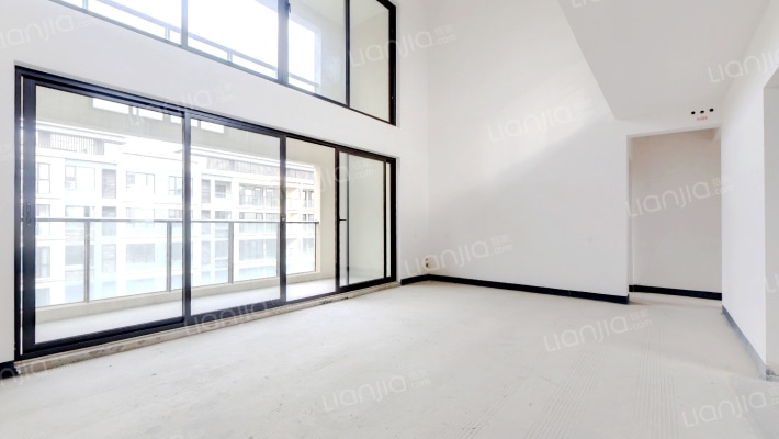 龙湖景粼天著花千树二手房实景图