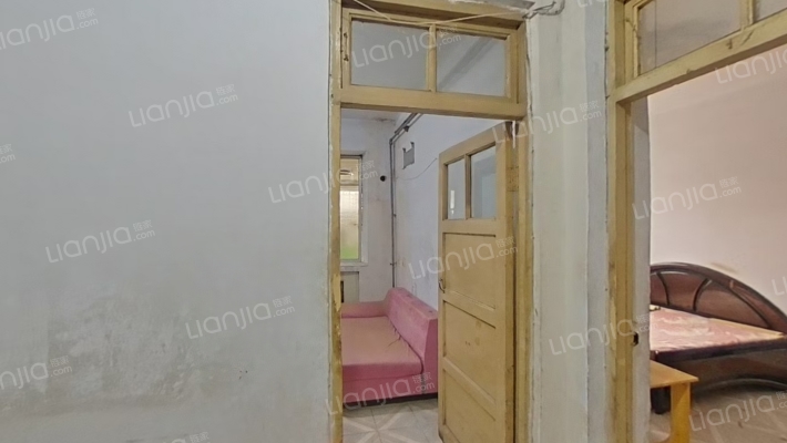 陵东街37号楼二手房实景图