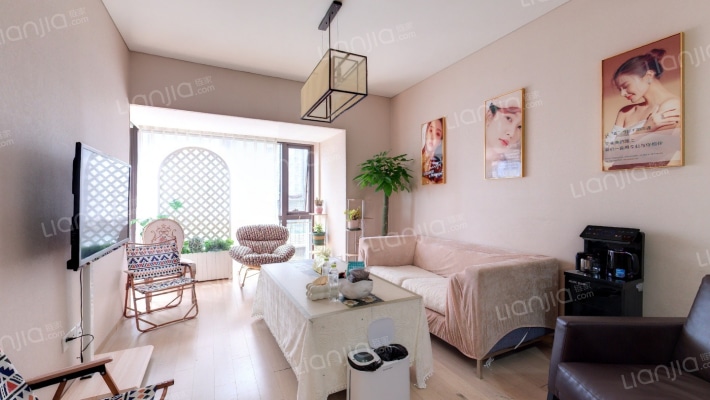 青岛华润中心·华润大厦二手房实景图