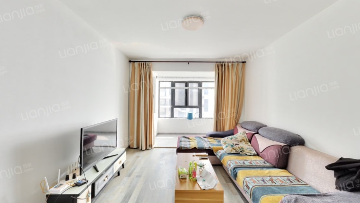 中海铂悦公馆二手房实景图