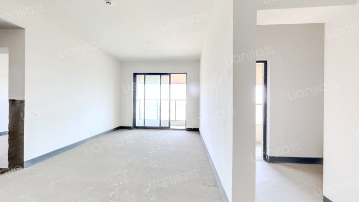 滨江华府紫郡府二手房实景图