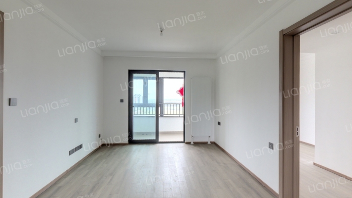 旭辉望樾台二手房实景图