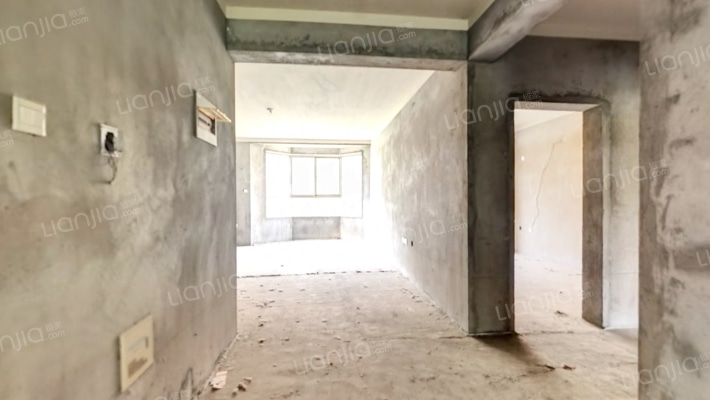 公务员小区二手房实景图