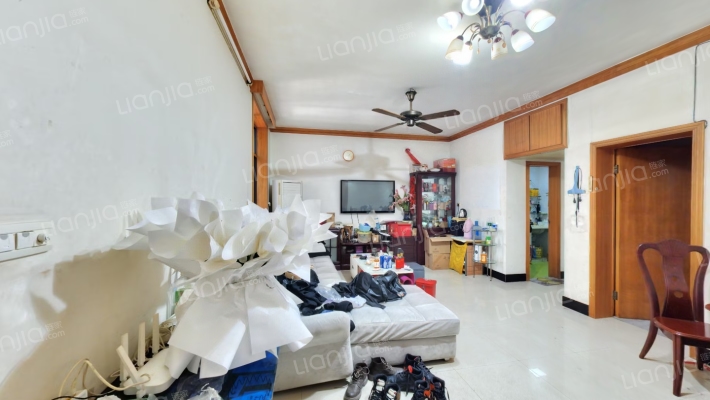 政府华电小区二手房实景图