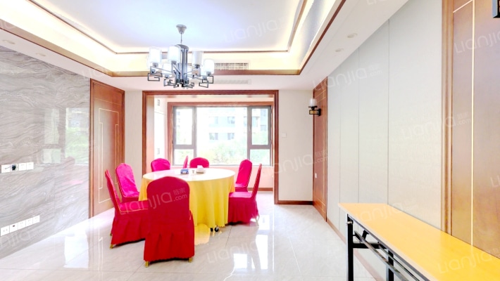 香溪孔雀城二手房实景图