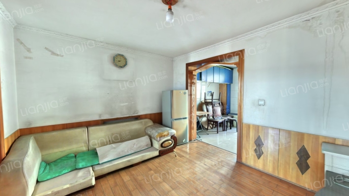 迎春街163号二手房实景图