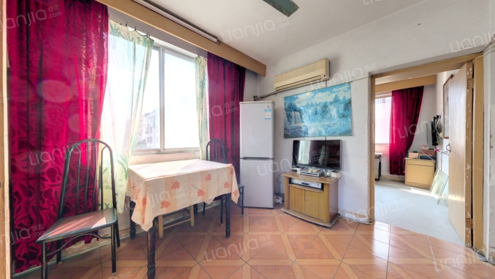 苏锦二村南区二手房实景图