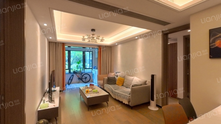 万科臻和院二手房实景图