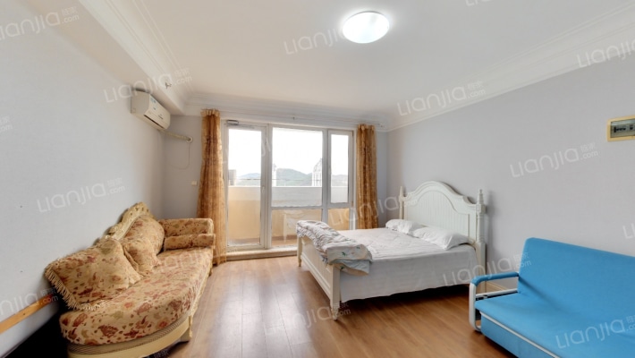 亿达蓝湾二手房实景图