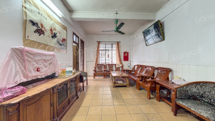 公园前路二手房实景图