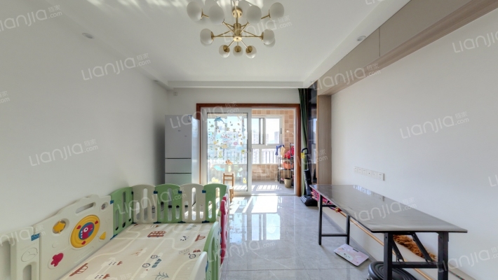 东原郦湾西区二手房实景图