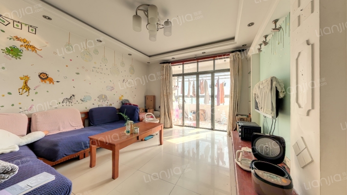 四季晶华二手房实景图