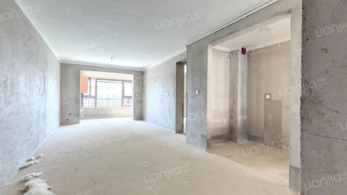 绿地九里香颂二手房实景图