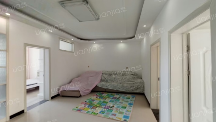 新景花园二手房实景图