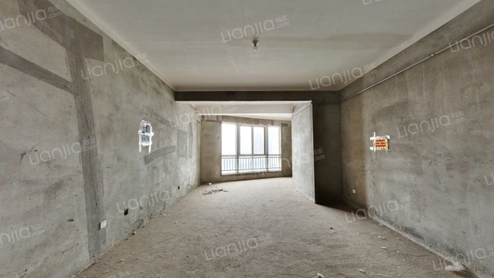 天基·城中心花园二手房实景图