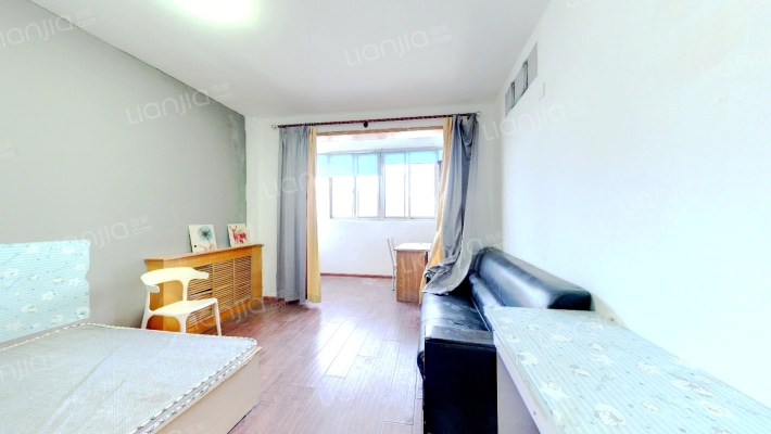 和平花园二手房实景图