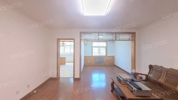 贸易街113号院二手房实景图