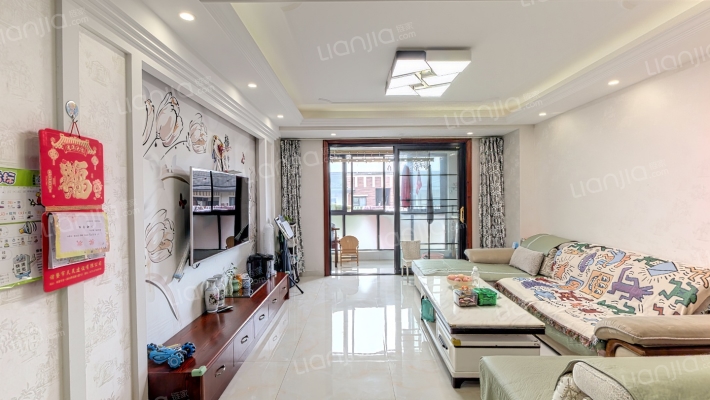 中央美墅二手房实景图