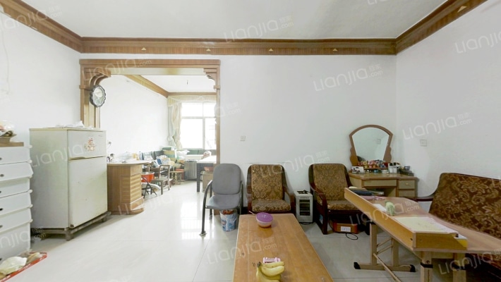 莲垦路二手房实景图