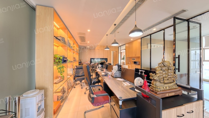 华雅国际财富中心二手房实景图