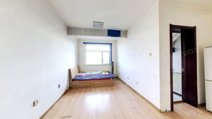 名仕汽研小区二手房实景图