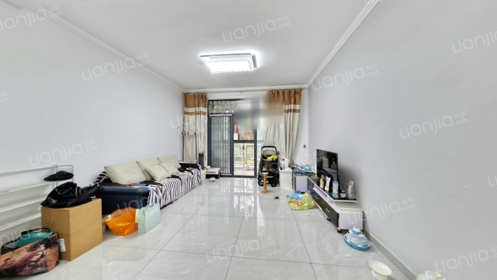 芭比伦堡二手房实景图