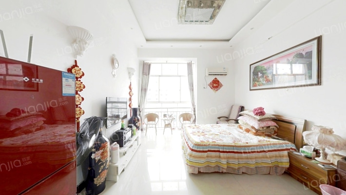 嘉莱假日公寓二手房实景图