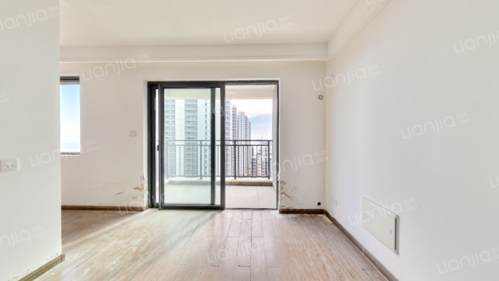 招商碧桂园十里海湾二手房实景图